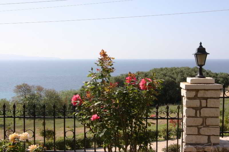 Nikos & Katerina Studios Agios Stefanos Avliotes  Exteriör bild